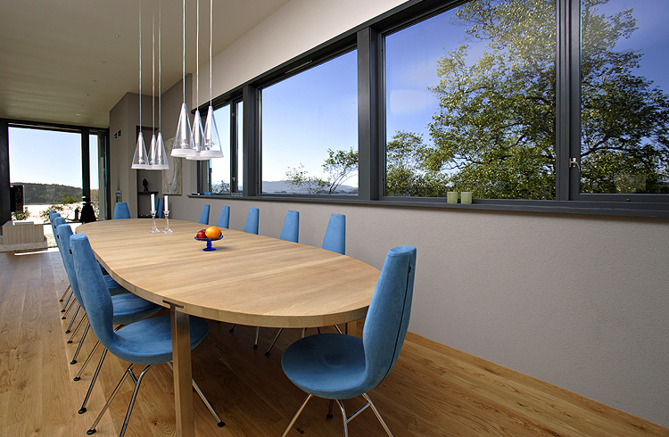 --Bergen_funkishus_diningroom_BMC